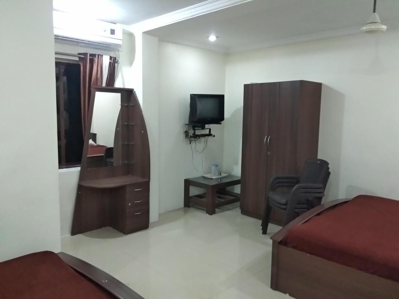 Sai Tirumala Residency Tirupati Exterior foto