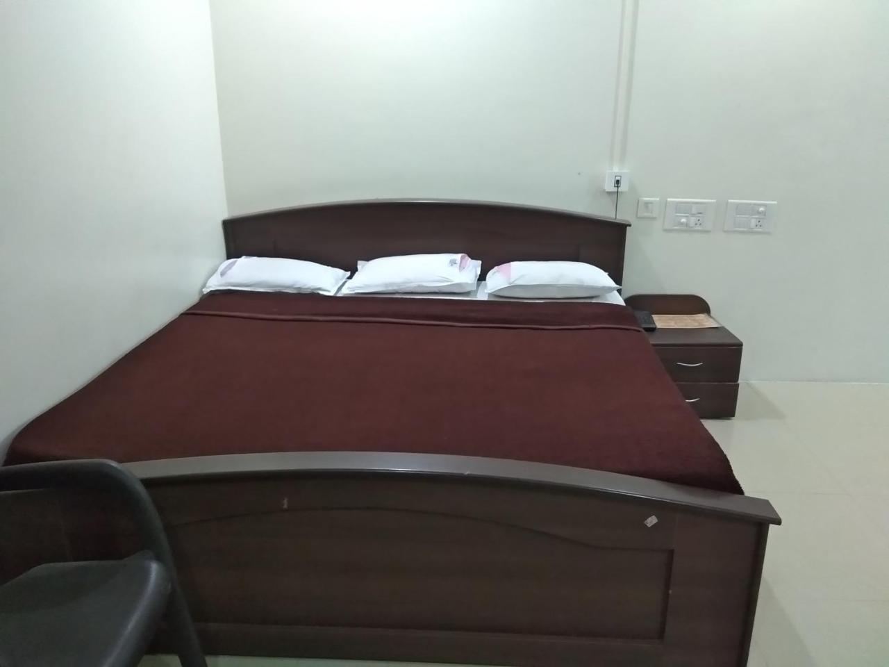 Sai Tirumala Residency Tirupati Exterior foto