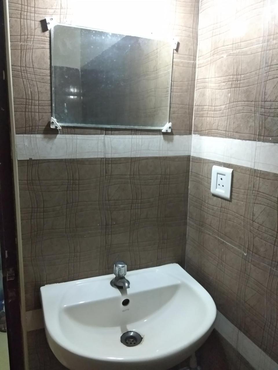 Sai Tirumala Residency Tirupati Exterior foto